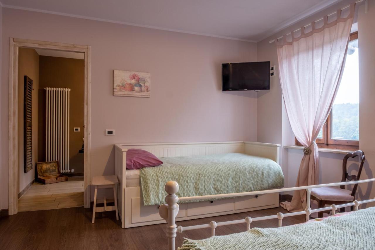 B&B Il Cortile Biella Bagian luar foto