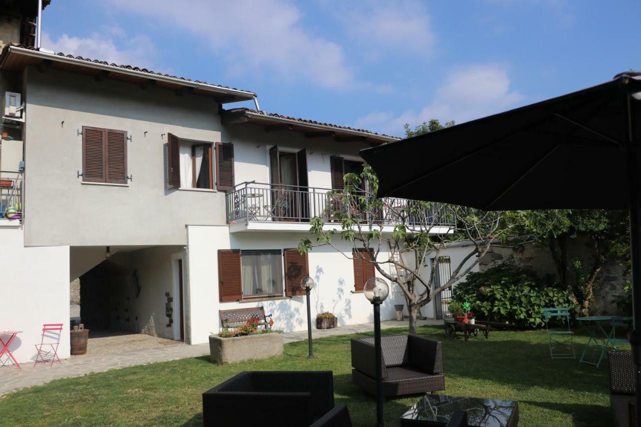 B&B Il Cortile Biella Bagian luar foto